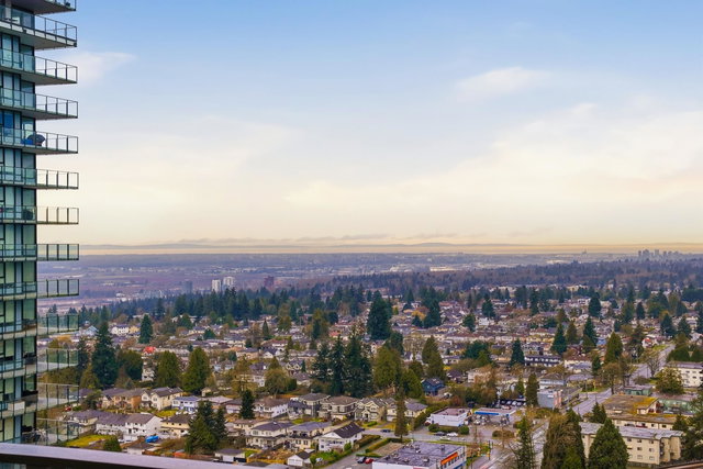 2803 - 6700 Dunblane Avenue