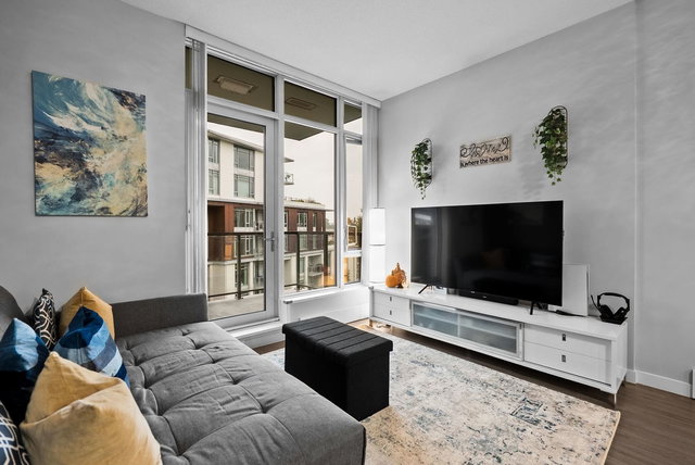 503 - 3168 Riverwalk Avenue