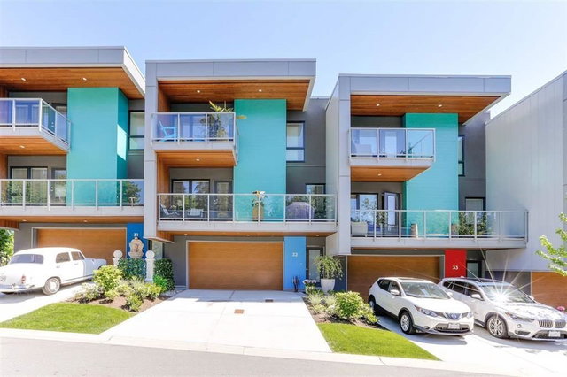 32 - 3595 Salal Drive