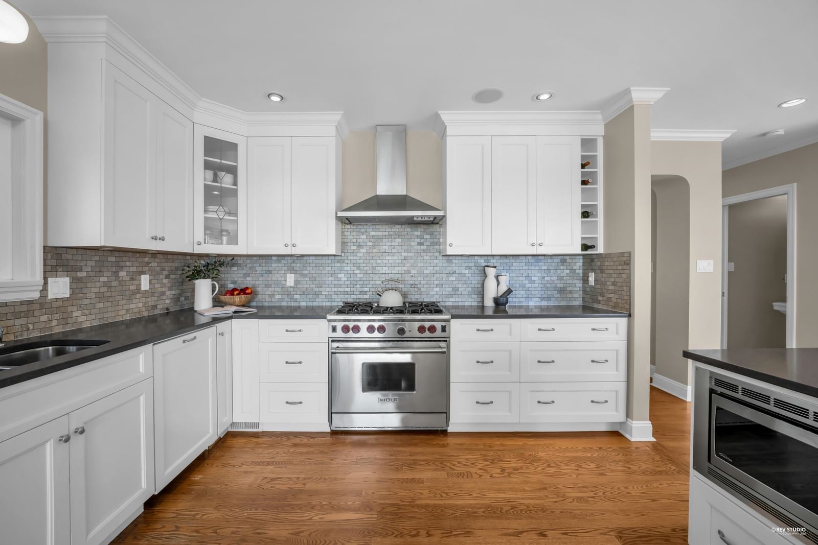 Listing Image 15