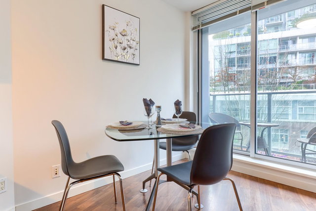 508 - 233 Robson Street