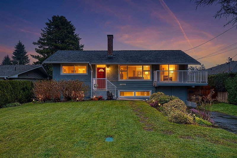 1350 Finlay Street, White Rock, V4B 4L2 | Image 2