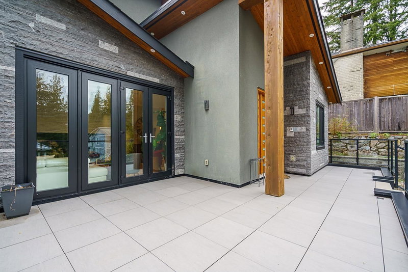4365 Mountain Highway, North Vancouver, V7K 2K3 | Image 2