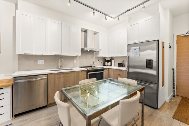 317 - 611 Regan Avenue