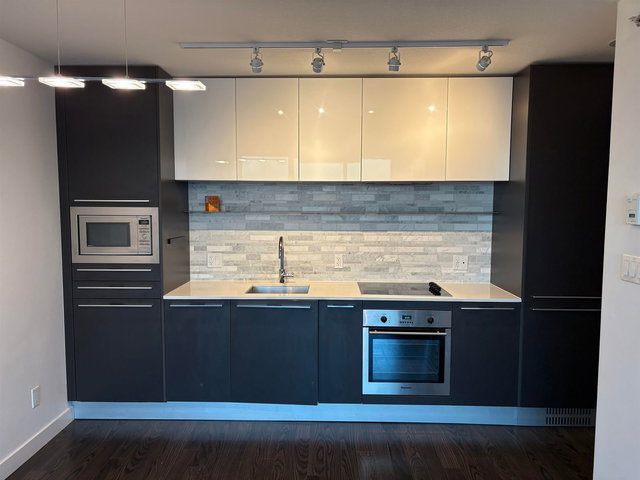 2005 - 8131 Nunavut Lane