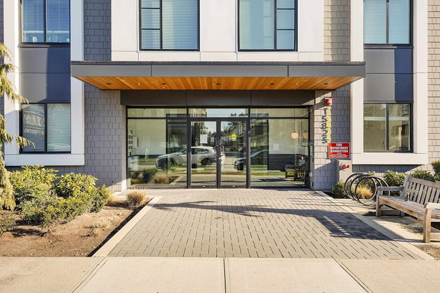 122 - 15825 85 Avenue