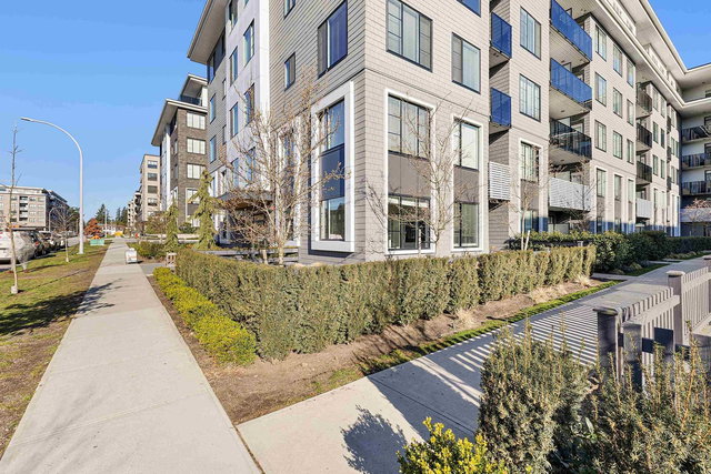 122 - 15825 85 Avenue