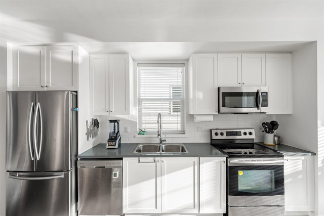 17 - 18681 68 Avenue