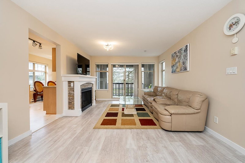 413 - 2988 Silver Springs Boulevard, Coquitlam, V3E 3R6 | Image 3