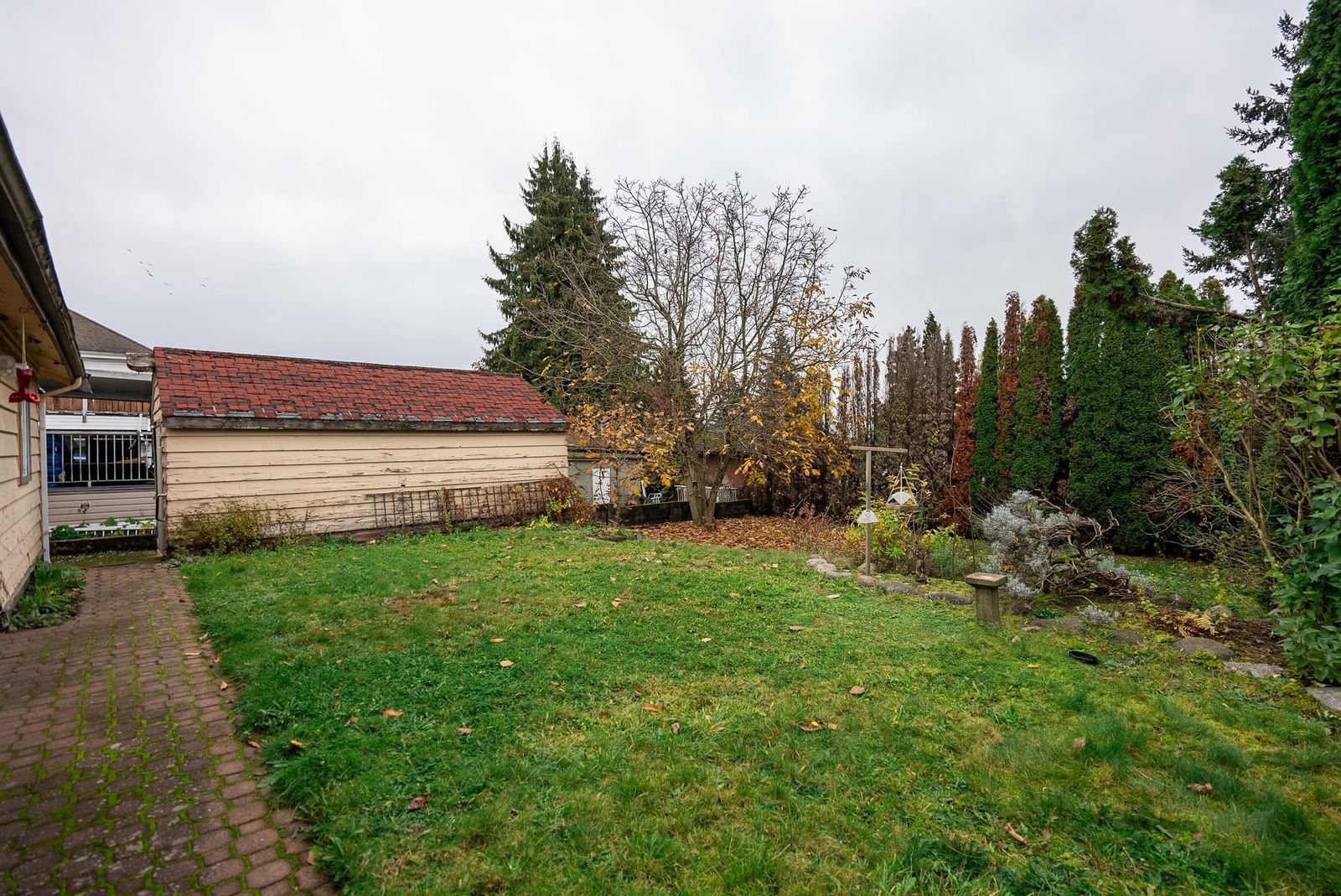 Listing Image 13