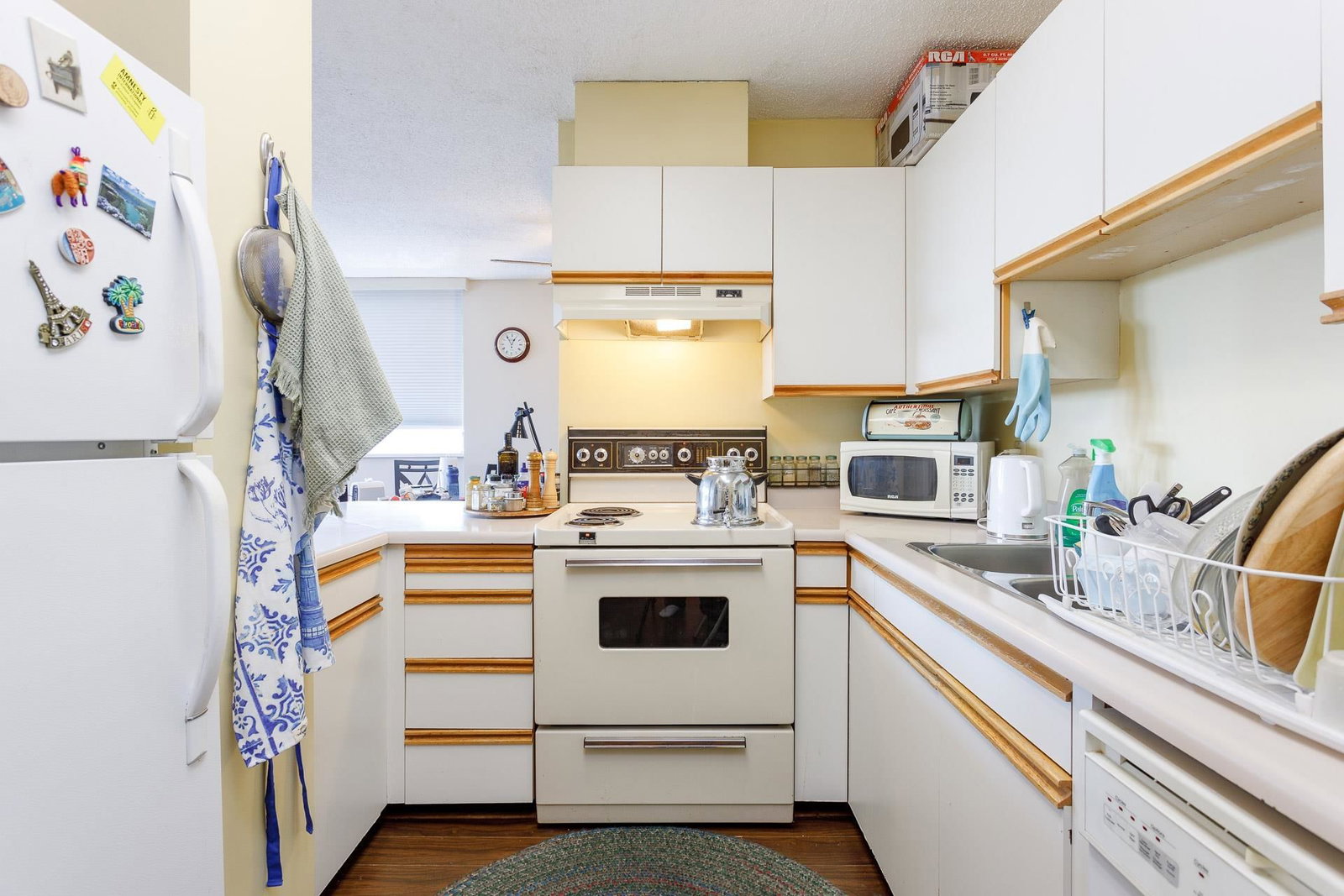 Listing Image 16
