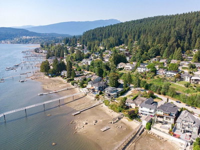668 Alderside Road | Port Moody | Image