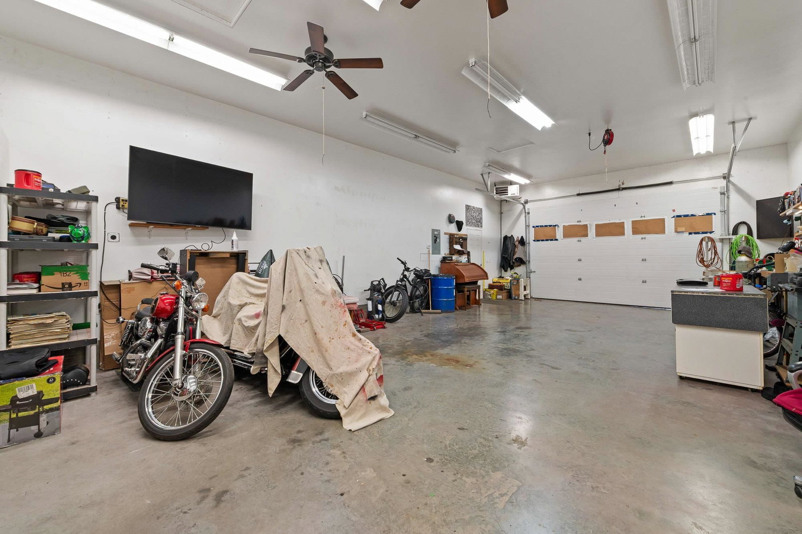 Listing Image 33