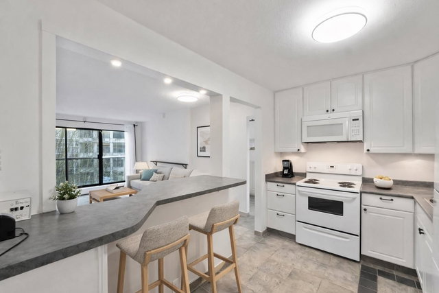 317 - 13364 102 Avenue