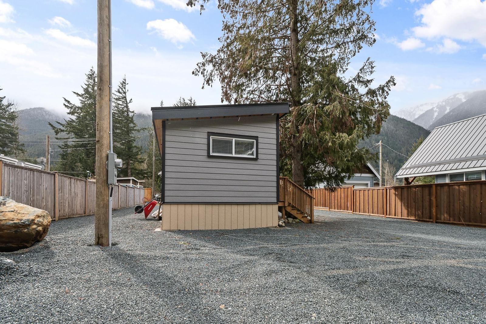 Listing Image 29