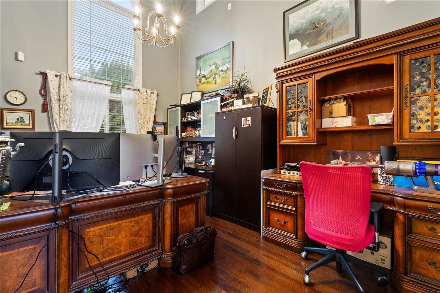Listing Image 15