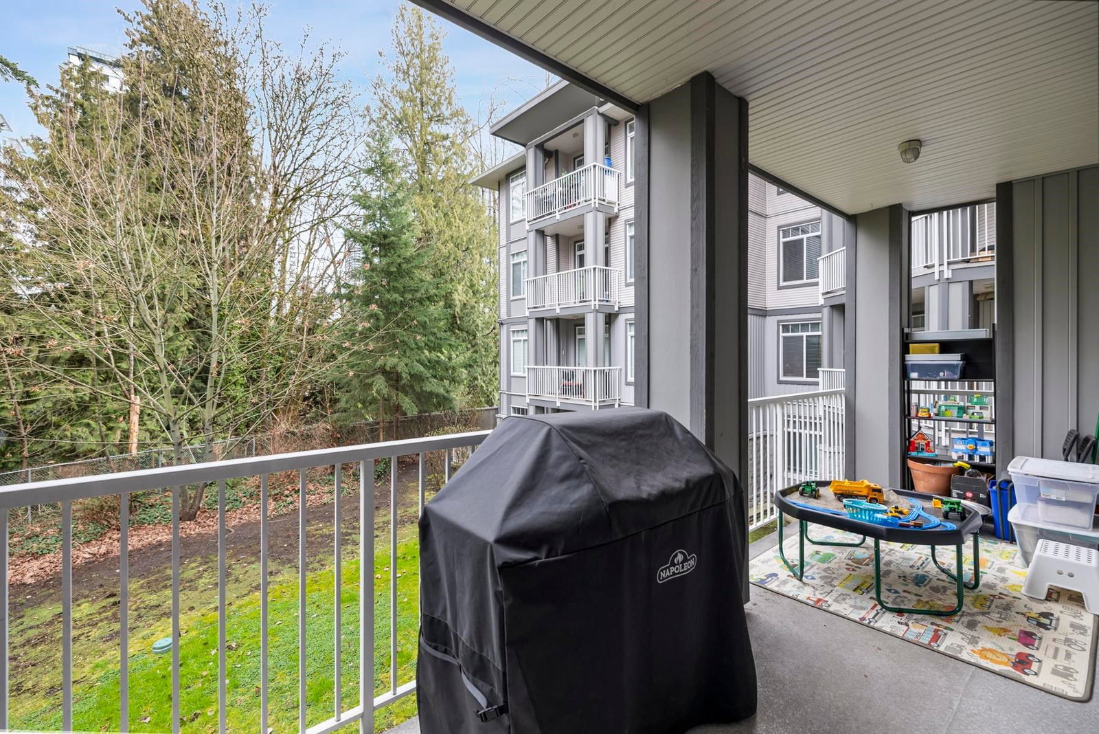 Listing Image 15