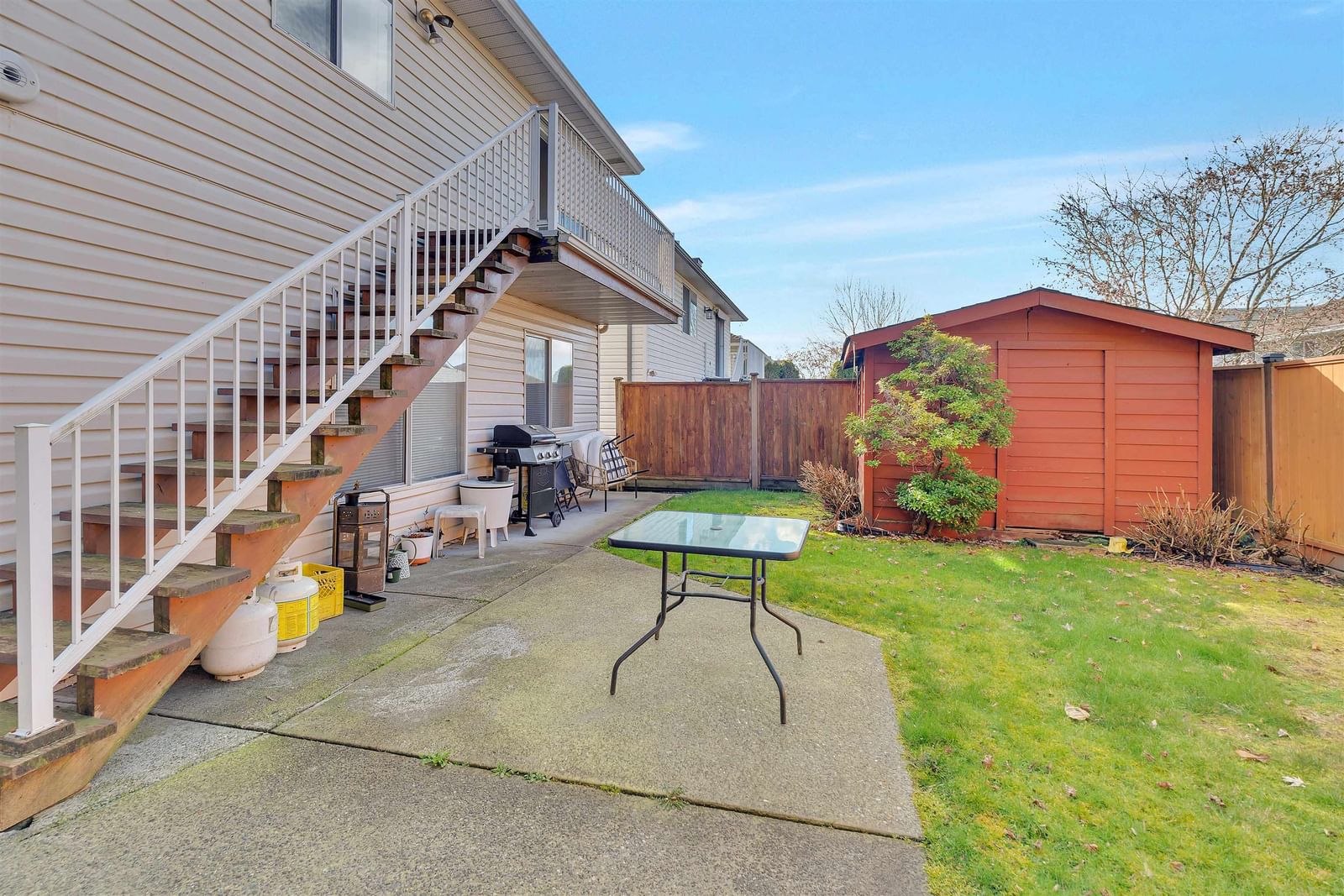 Listing Image 5