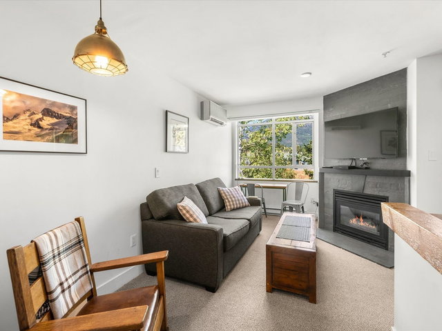 444 - 4314 Main Street