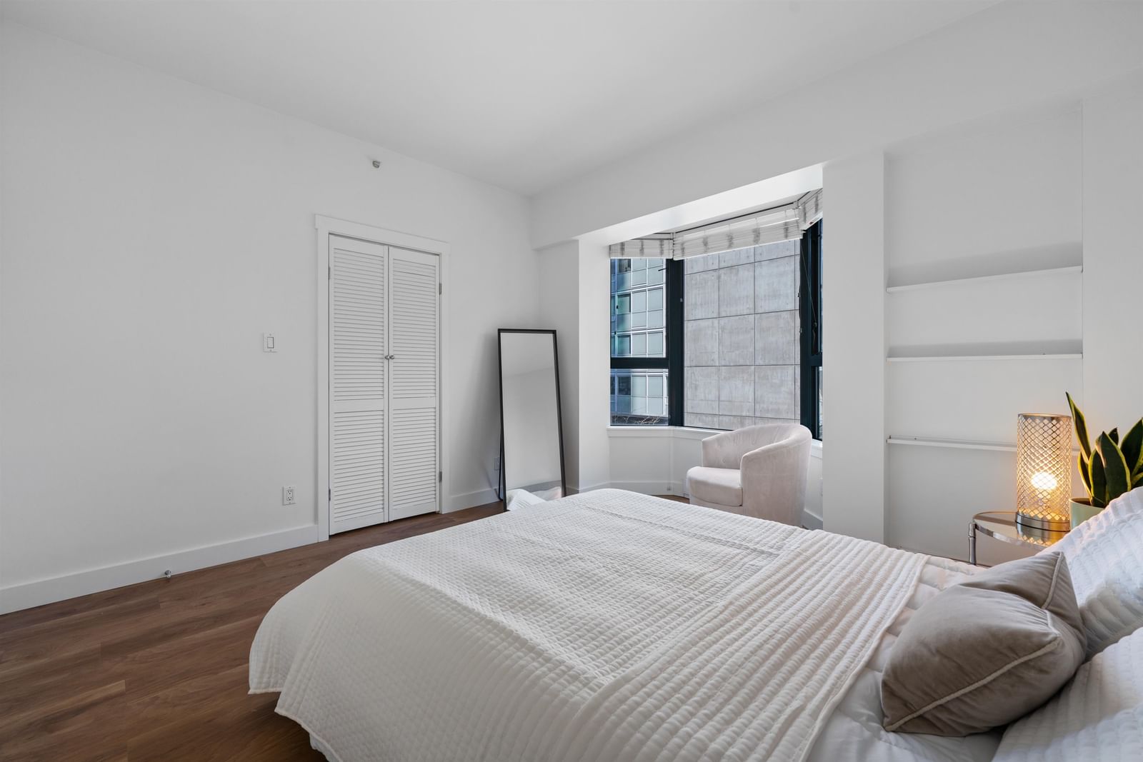 Listing Image 26