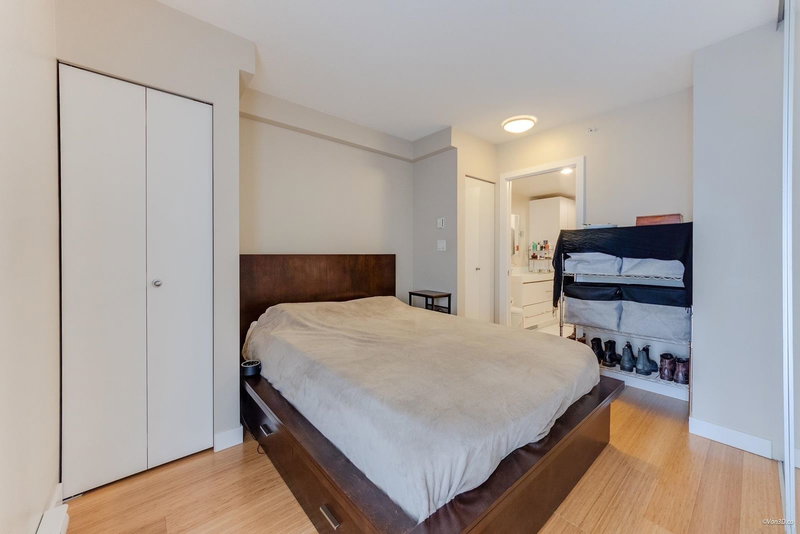 806 - 718 Main Street, Vancouver, V6A 0B1 | Image 3