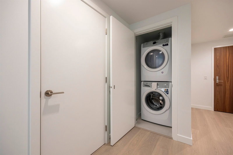 207 - 6537 Telford Avenue, Burnaby, V5H 0K9 | Image 2