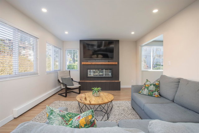 202 - 1381 Martin Street