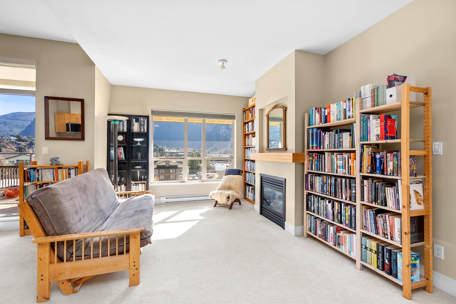 Listing Image 8