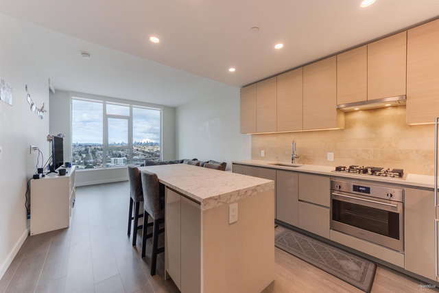 2704 - 2186 Gilmore Avenue