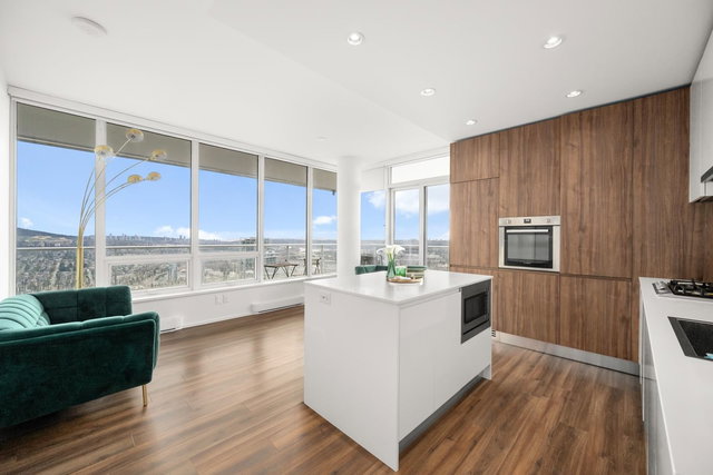 5102 - 4650 Brentwood Boulevard