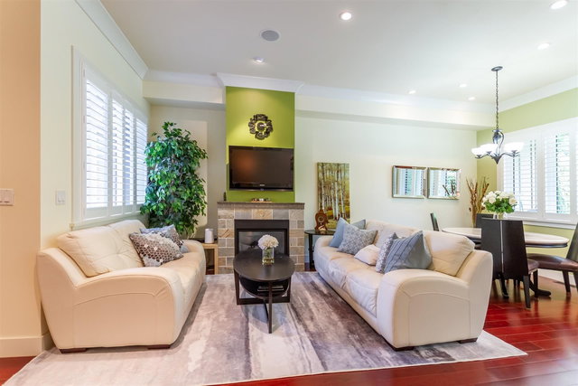 18 - 3122 160 Street