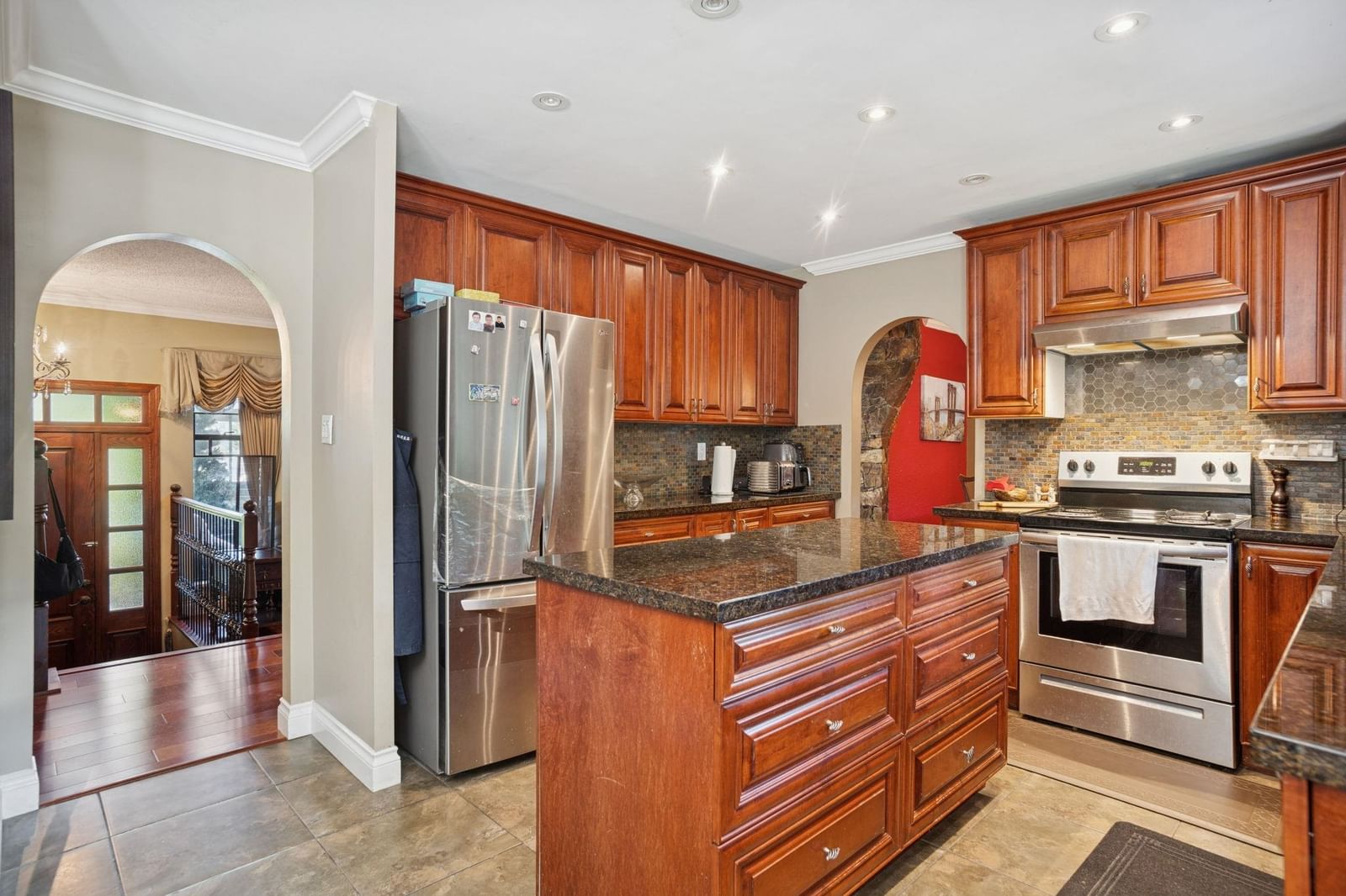Listing Image 10