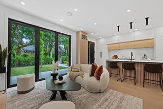 1 - 3880 23rd Avenue W