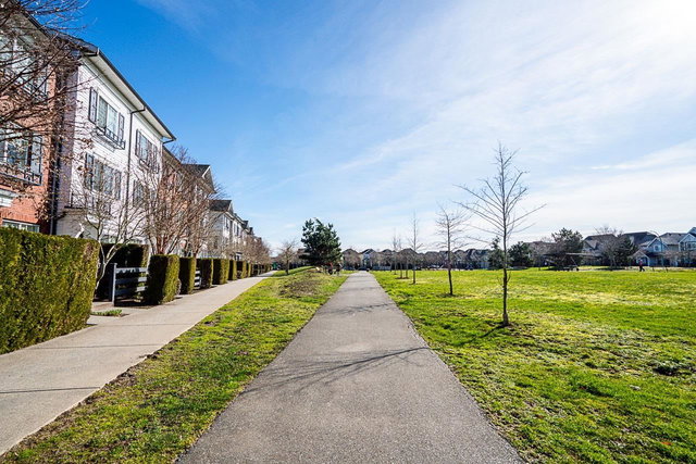 6 - 7348 192a Street