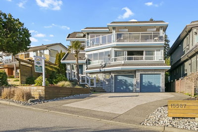 15587 Semiahmoo Avenue | White Rock | Image