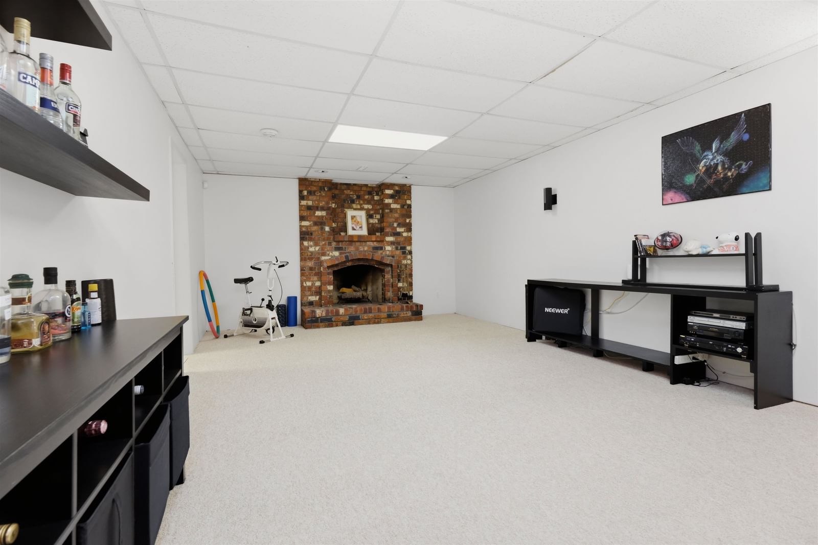 Listing Image 28