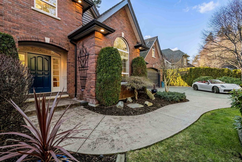 2405 Cranberry Court, Abbotsford, V3G 2W8 | Image 3