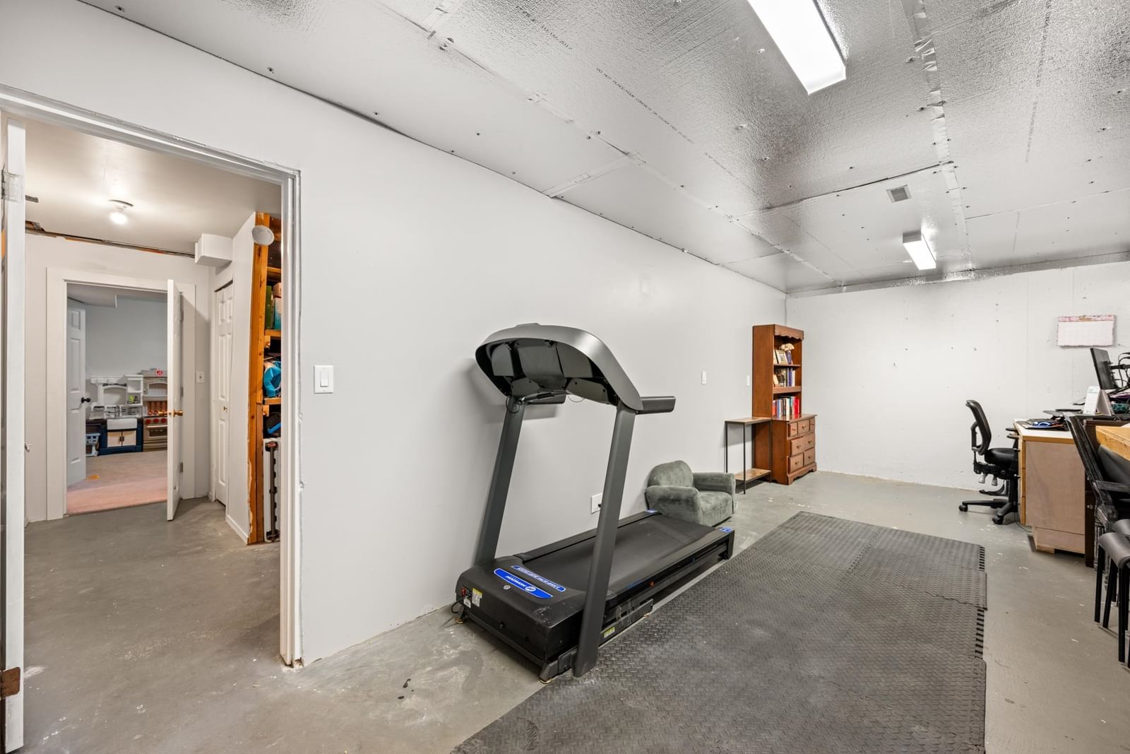 Listing Image 34