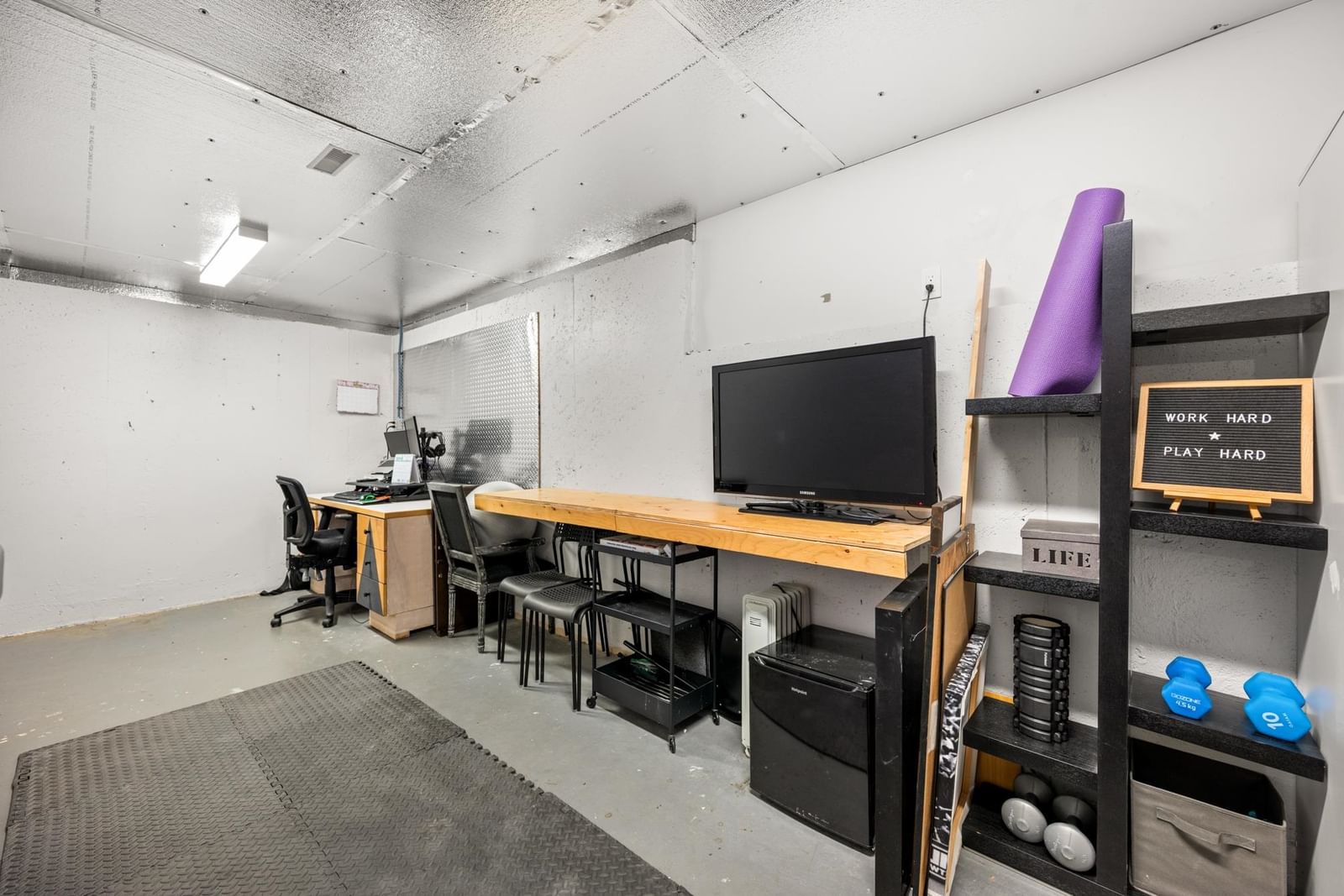 Listing Image 35
