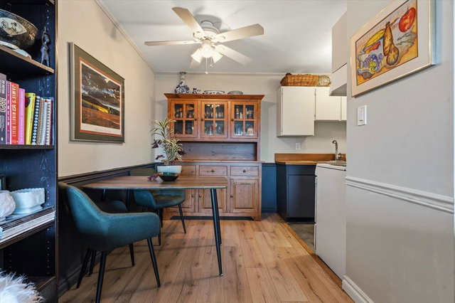 210 - 9477 Cook Street