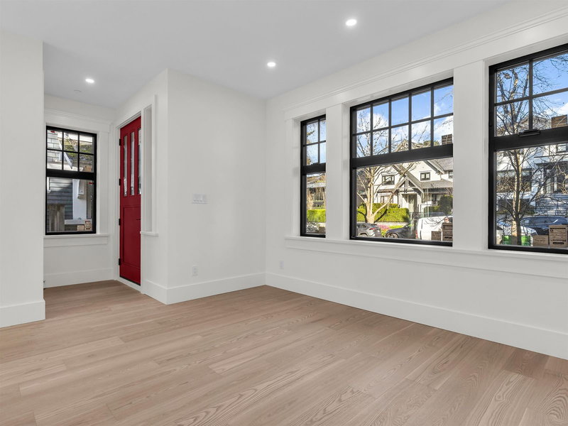 2568 2nd Avenue, Vancouver, V6K 1J8 | Image 3