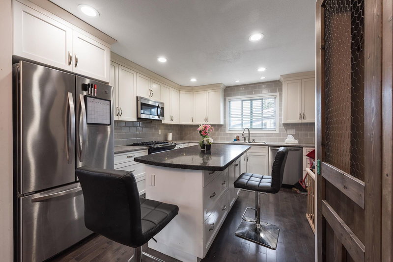 45765 Thomas Road, Chilliwack, V2R 3N3 | Image 3