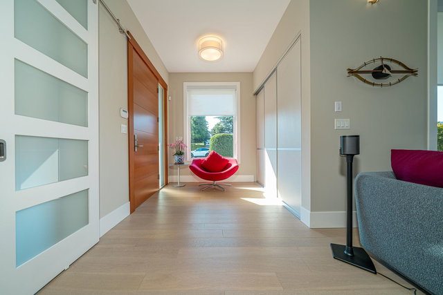 10960 Rosecroft Crescent