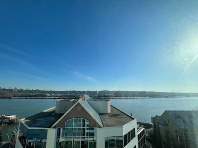 811 - 988 Quayside Drive | New Westminster | Image