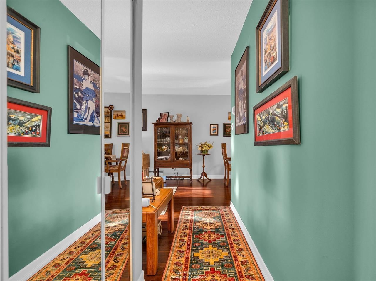 Listing Image 27