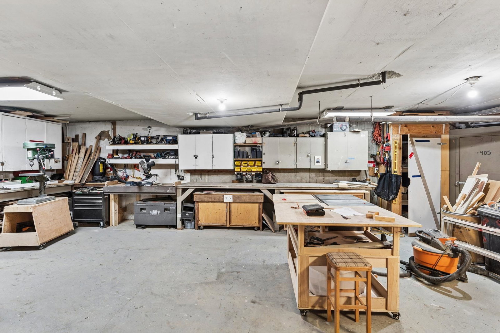 Listing Image 28