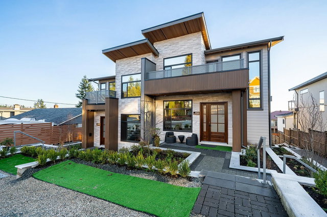 101 - 1204 Hammond Avenue