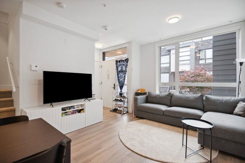 206 - 6085 Irmin Street, Burnaby, V5J 5C5 | Image 3