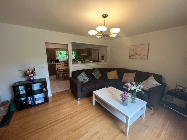 635 King Georges Way