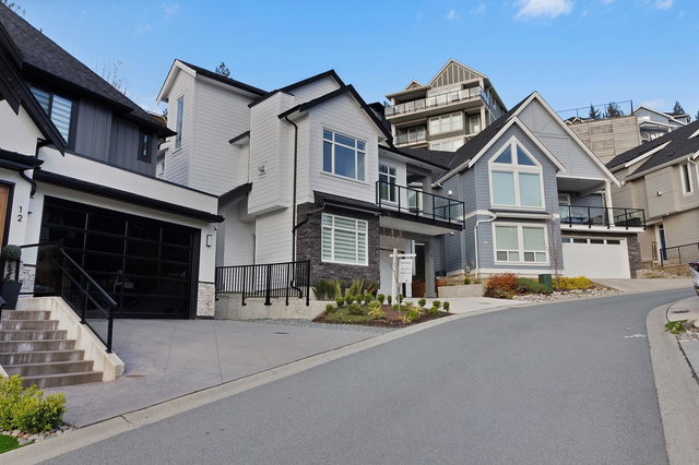 11 - 4217 Old Clayburn Road